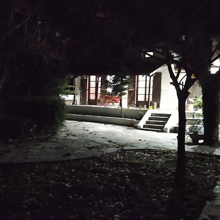 Villa Αρχοντικο Στουσ Προποδεσ Του Ορουσ Διρφυσ Loutsa  Esterno foto